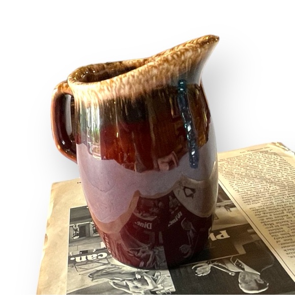 VTG Hull Pottery Brown Drip Creamer Pitcher | House N Garden, Mirror Brown - Picture 2 of 8